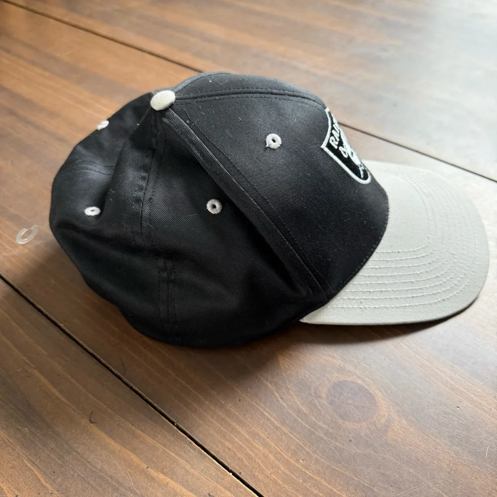 Raiders Black and Gray Cap Truckers Snap Back‎ Hat